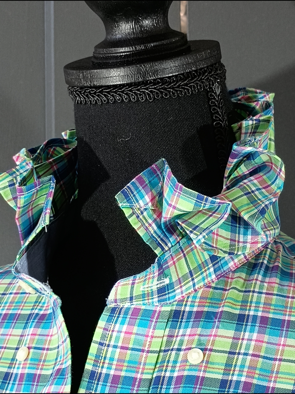 Upcycled Women's Ralph Lauren Ruffled Collar Shirt - Picture 2 of 11